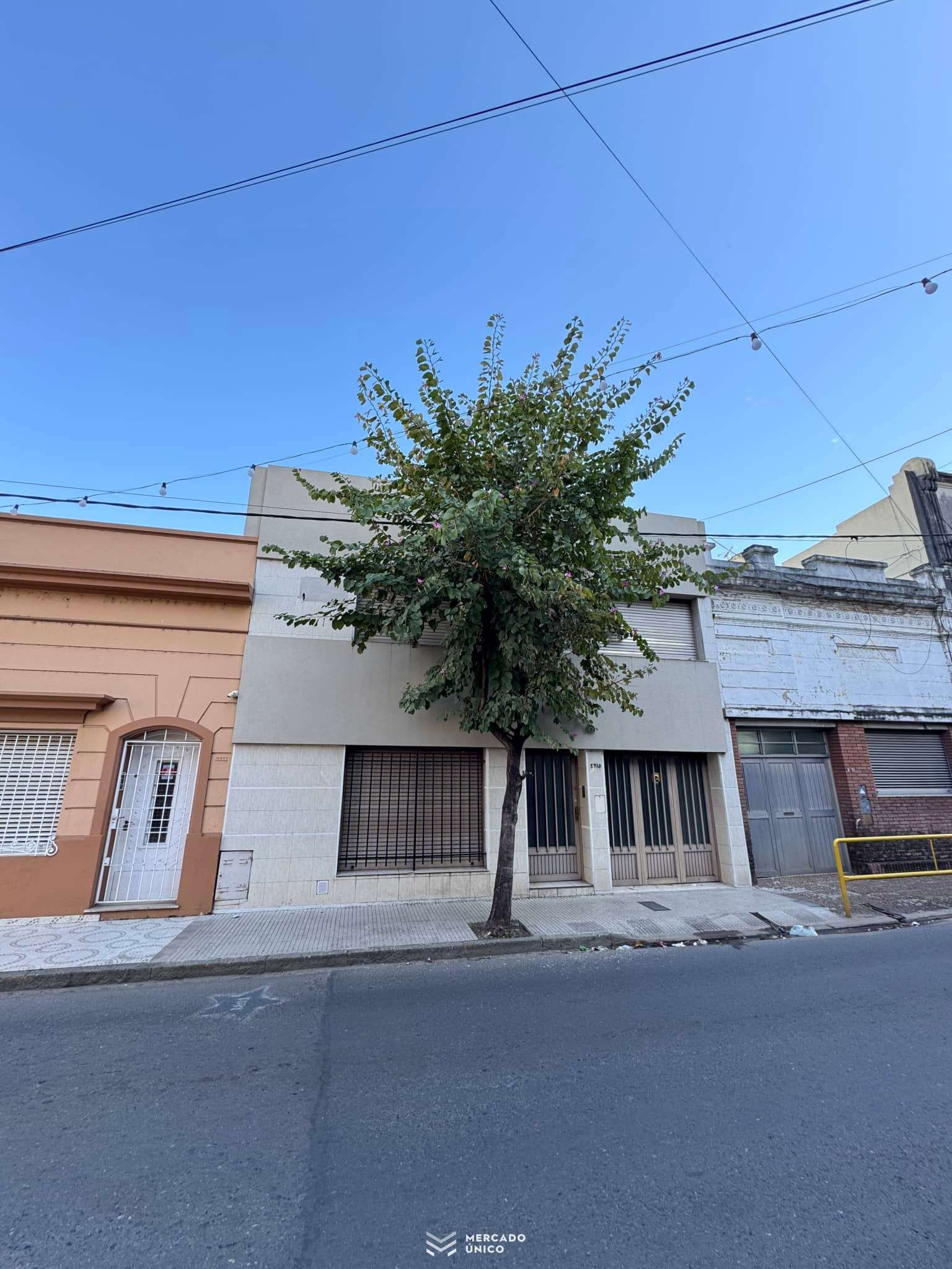 4 de Enero 2713