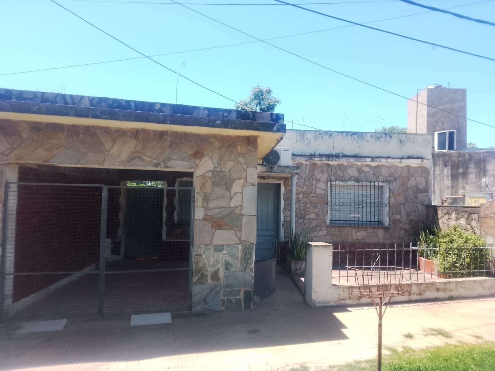 1° de Mayo 1400 - foto 1