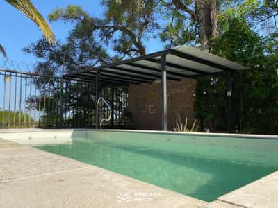 Quinta en Calle Camino Real Santa Rosa 3622