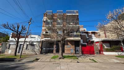 Departamento en Alberdi 4440