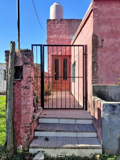 Casa en Es calle Ntra Sra de Guadalupe S/N entre calles Bohanes y Canillitas