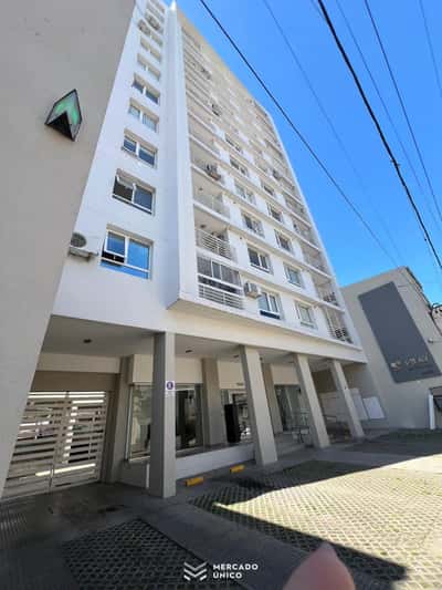Departamento en Irigoyen Freyre 2232
