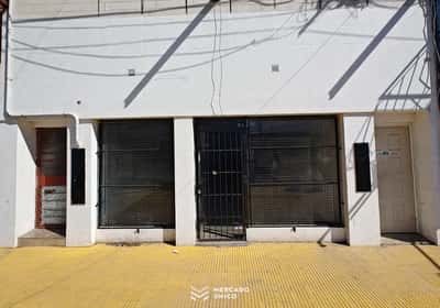 Local comercial en Aristobulo del Valle 9200